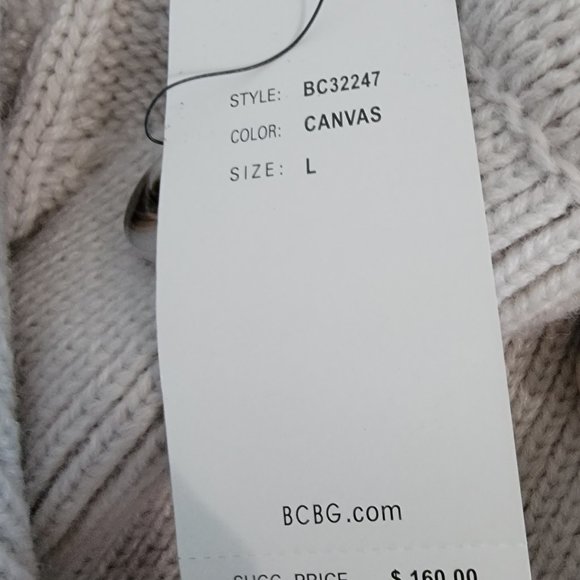 NWT BCBGMaxAzria Slouchy Sweater - Picture 5 of 9